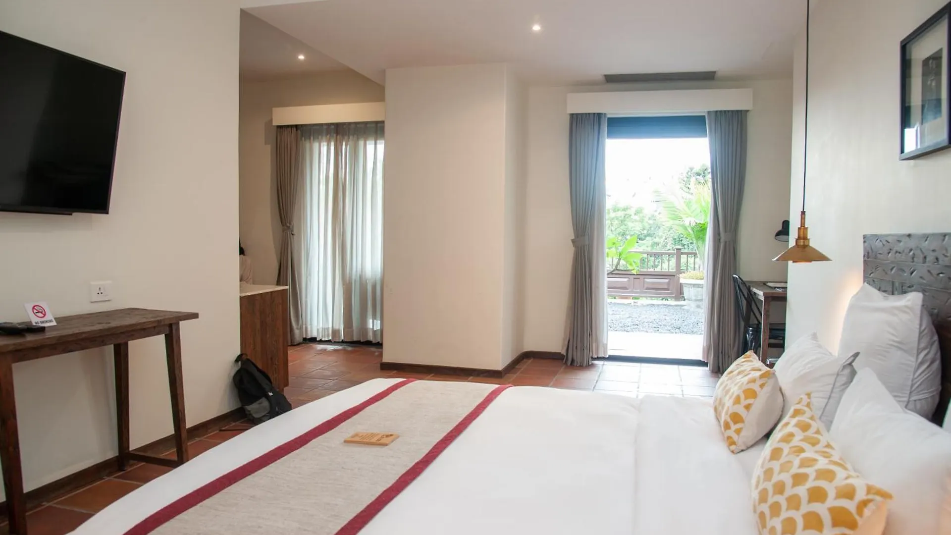 Hotel Roadhouse, Kathmandu- Contemporary Boutique Hotel 4*, Kathmandu Nepal