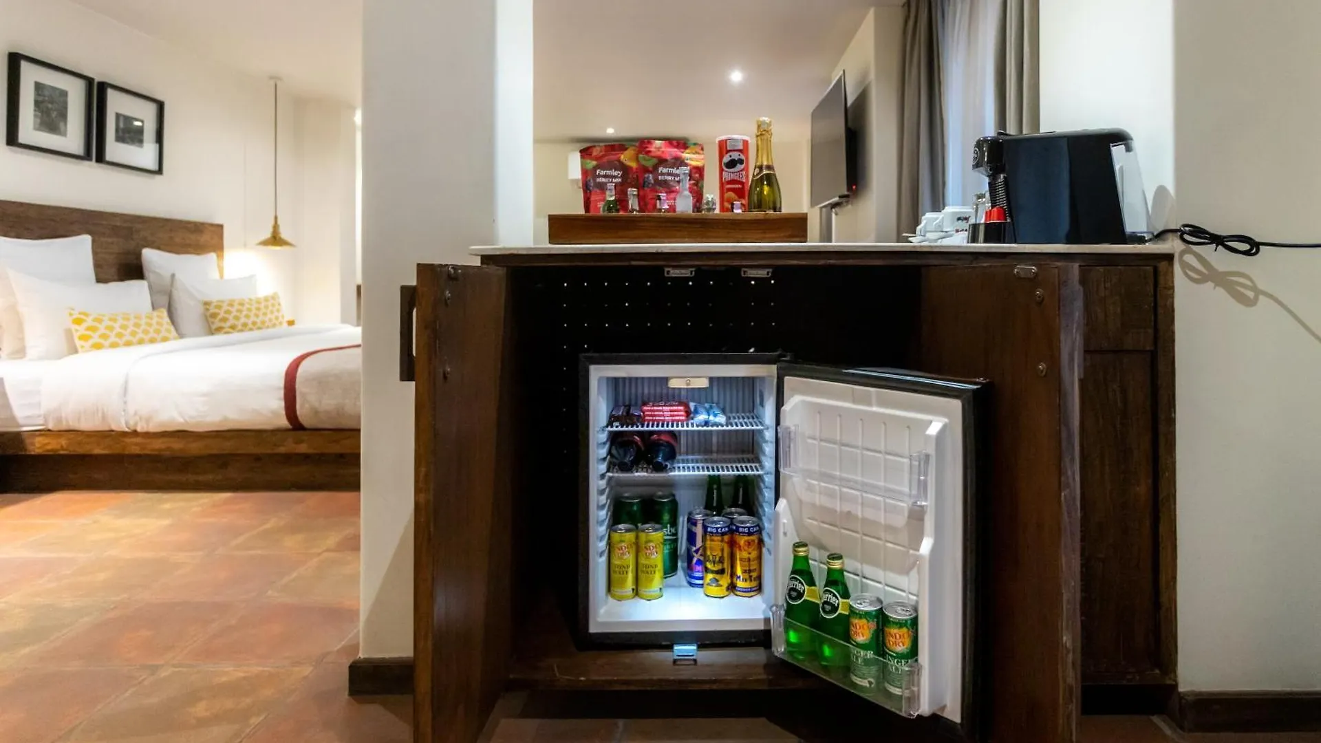 Hotel Roadhouse, Kathmandu- Contemporary Boutique Hotel 4*, Kathmandu